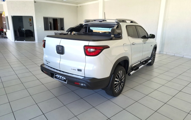 imagem-https://www.socarrao.com.br/sc-vehicle-images-prod/2311177/1782415532174-ZnQzLnBuZw.png