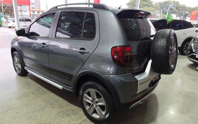 imagem-https://www.socarrao.com.br/sc-vehicle-images-prod/2311285/1790004844879-8137028_9_B_603af0386c.jpeg