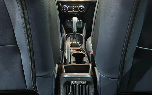 imagem-https://www.socarrao.com.br/sc-vehicle-images-prod/2311286/1782415855076-4d27ce86-5d59-457f-b681-9a61ca6a7bc5.jpg