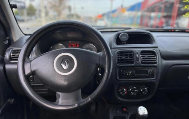 imagem-https://www.socarrao.com.br/sc-vehicle-images-prod/2311420/1785780496380-8221983_8_B_1981cd1207.jpeg