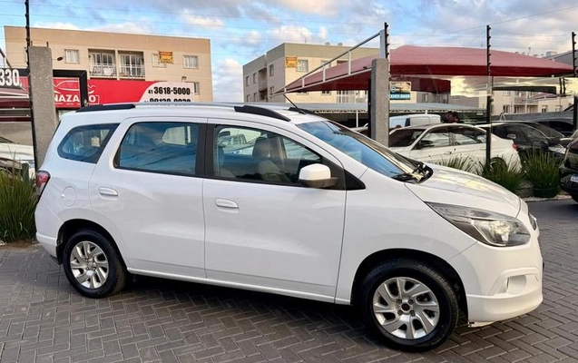 imagem-https://www.socarrao.com.br/sc-vehicle-images-prod/2311800/1786045878536-8160393_6_B_af086a4e7f.jpeg