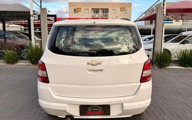 imagem-https://www.socarrao.com.br/sc-vehicle-images-prod/2311800/1786045878542-8160393_10_B_9d18d14ab0.jpeg