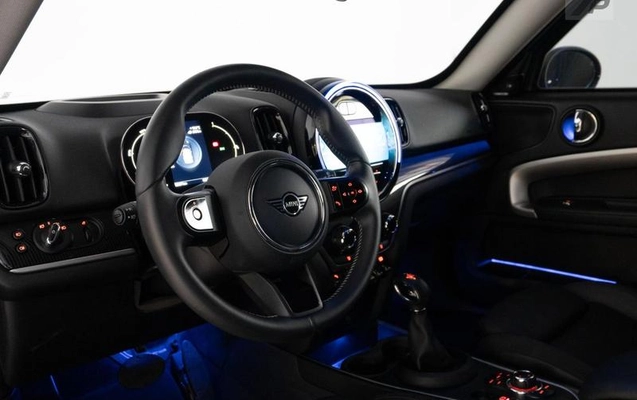 imagem-https://www.socarrao.com.br/sc-vehicle-images-prod/2311815/1787153970170-8172893_13_B_1f97f39c40.jpeg