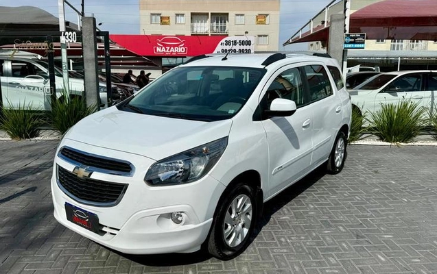 imagem-https://www.socarrao.com.br/sc-vehicle-images-prod/2311826/1786045845597-8203166_1_B_7d69d0f8ba.jpeg