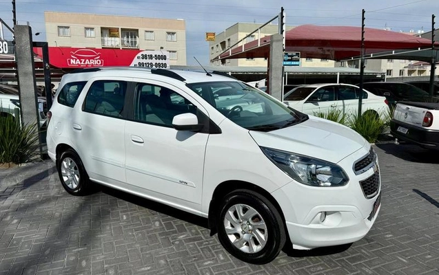 imagem-https://www.socarrao.com.br/sc-vehicle-images-prod/2311826/1786045845607-8203166_5_B_d9e246e3c5.jpeg