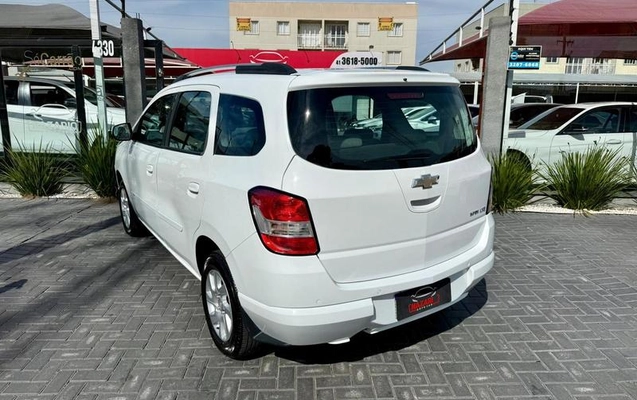imagem-https://www.socarrao.com.br/sc-vehicle-images-prod/2311826/1786045845618-8203166_12_B_16285677ab.jpeg