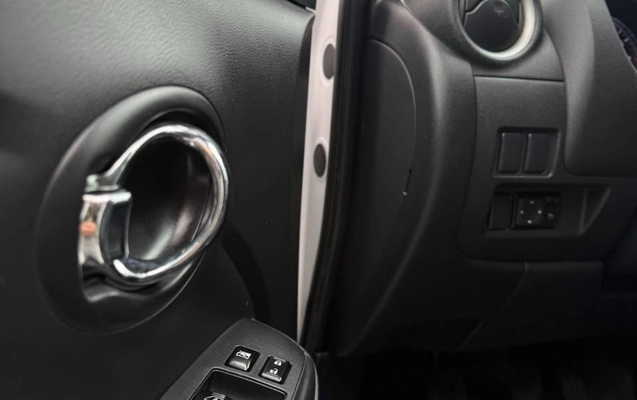imagem-https://www.socarrao.com.br/sc-vehicle-images-prod/2311998/1786044982686-a3fcc4e0-904c-4b00-b8ba-974cfdb2f2ee.jpg