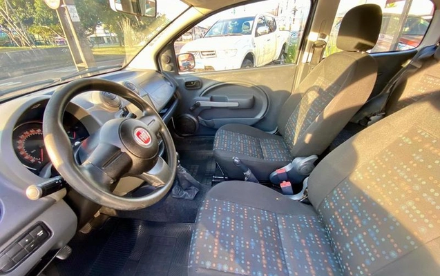 imagem-https://www.socarrao.com.br/sc-vehicle-images-prod/2312061/1786047698618-8001411_13_B_15e4d10c4c.jpeg