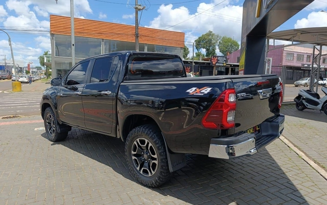 imagem-https://www.socarrao.com.br/sc-vehicle-images-prod/23121/1778501908819-79bc60d06a994317b9e40ab3eacc5453_1768243532658.jpeg