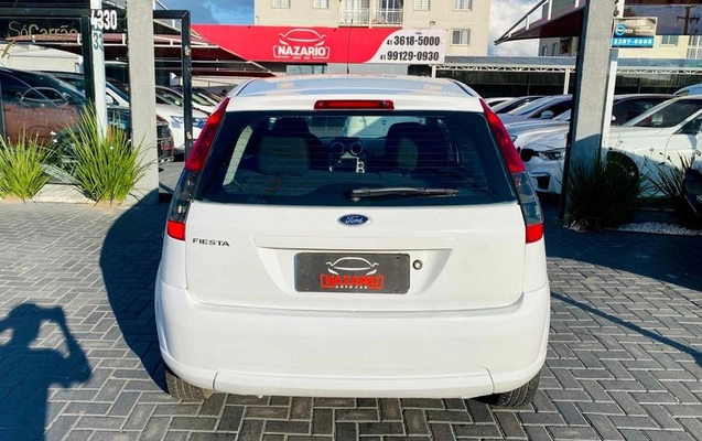 imagem-https://www.socarrao.com.br/sc-vehicle-images-prod/2312284/1786041917789-8109477_9_B_7cfdcd2f0d.jpeg