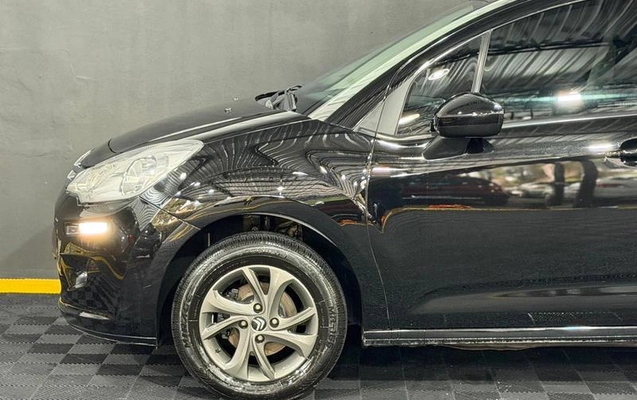 imagem-https://www.socarrao.com.br/sc-vehicle-images-prod/2312688/1786648107864-8154157_3_B_cd1e93d755.jpeg