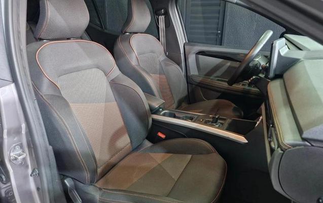 imagem-https://www.socarrao.com.br/sc-vehicle-images-prod/2312733/1788472011818-8218817_6_B_a6630e6109.jpeg