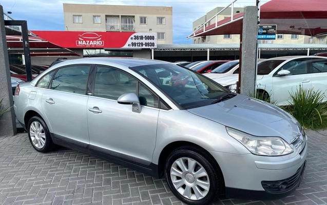 imagem-https://www.socarrao.com.br/sc-vehicle-images-prod/2313036/1786136663630-6519971_9_B_427c6f27a7.jpeg