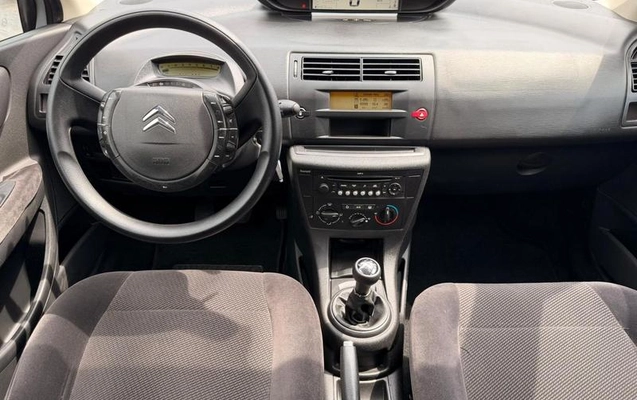 imagem-https://www.socarrao.com.br/sc-vehicle-images-prod/2313039/1786136668365-7533114_10_B_546ab9ef4e.jpeg