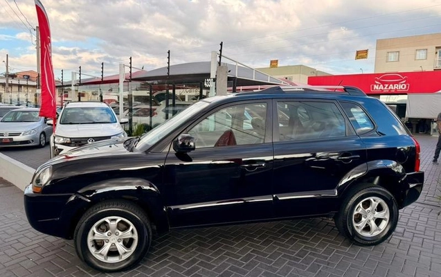 imagem-https://www.socarrao.com.br/sc-vehicle-images-prod/2313060/1786136707612-7919510_2_B_f53090d884.jpeg
