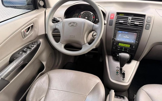 imagem-https://www.socarrao.com.br/sc-vehicle-images-prod/2313060/1786136707634-7919510_15_B_c08bcd0d09.jpeg