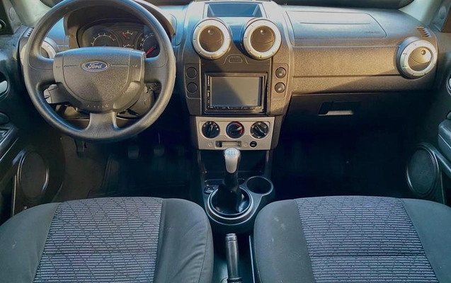 imagem-https://www.socarrao.com.br/sc-vehicle-images-prod/2313064/1786136712294-7943020_14_B_c645223f4a.jpeg