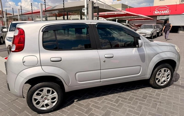 imagem-https://www.socarrao.com.br/sc-vehicle-images-prod/2313066/1786047646786-7976675_7_B_5d17412e57.jpeg