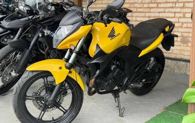 imagem-https://www.socarrao.com.br/sc-vehicle-images-prod/2313297/1782423246345-003_4b25dd01bfaf920e0144f6a4a0da0497.jpeg