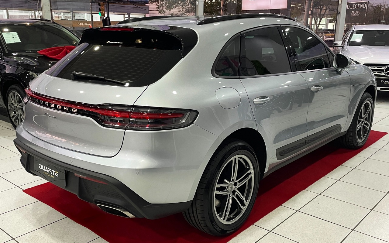 imagem-https://www.socarrao.com.br/sc-vehicle-images-prod/2315428/1782433665875-MDA4LmpwZw.jpg