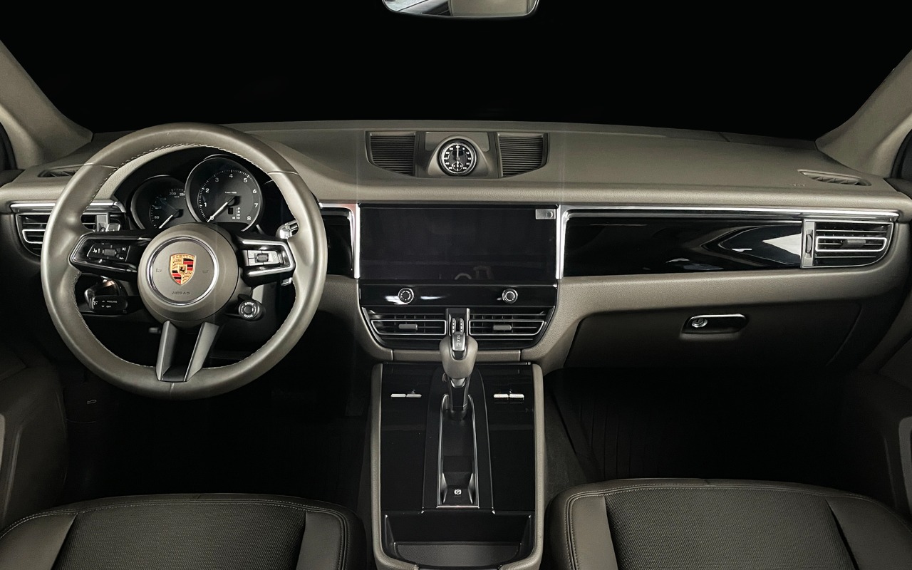 imagem-https://www.socarrao.com.br/sc-vehicle-images-prod/2315428/1782433666290-MDEwLmpwZw.jpg