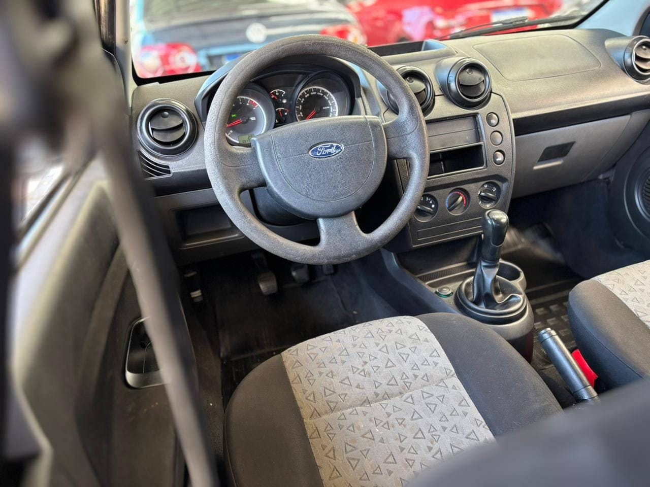 imagem-https://www.socarrao.com.br/sc-vehicle-images-prod/23196/1769988400952-7248127OR_1769388903_1_710.jpg
