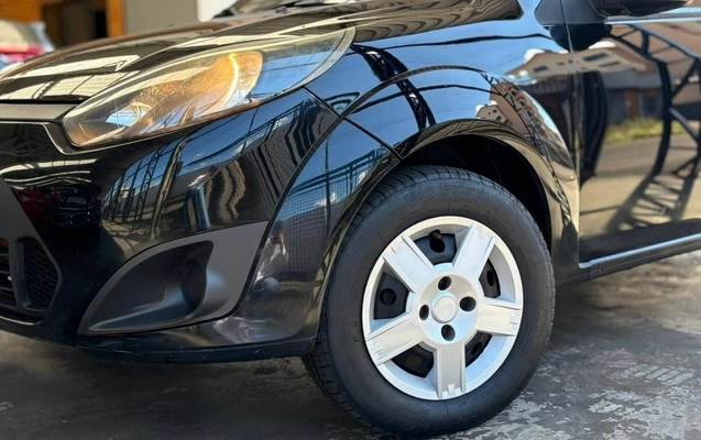 imagem-https://www.socarrao.com.br/sc-vehicle-images-prod/23196/1769988400952-7248127OR_1769388903_60_140.jpg