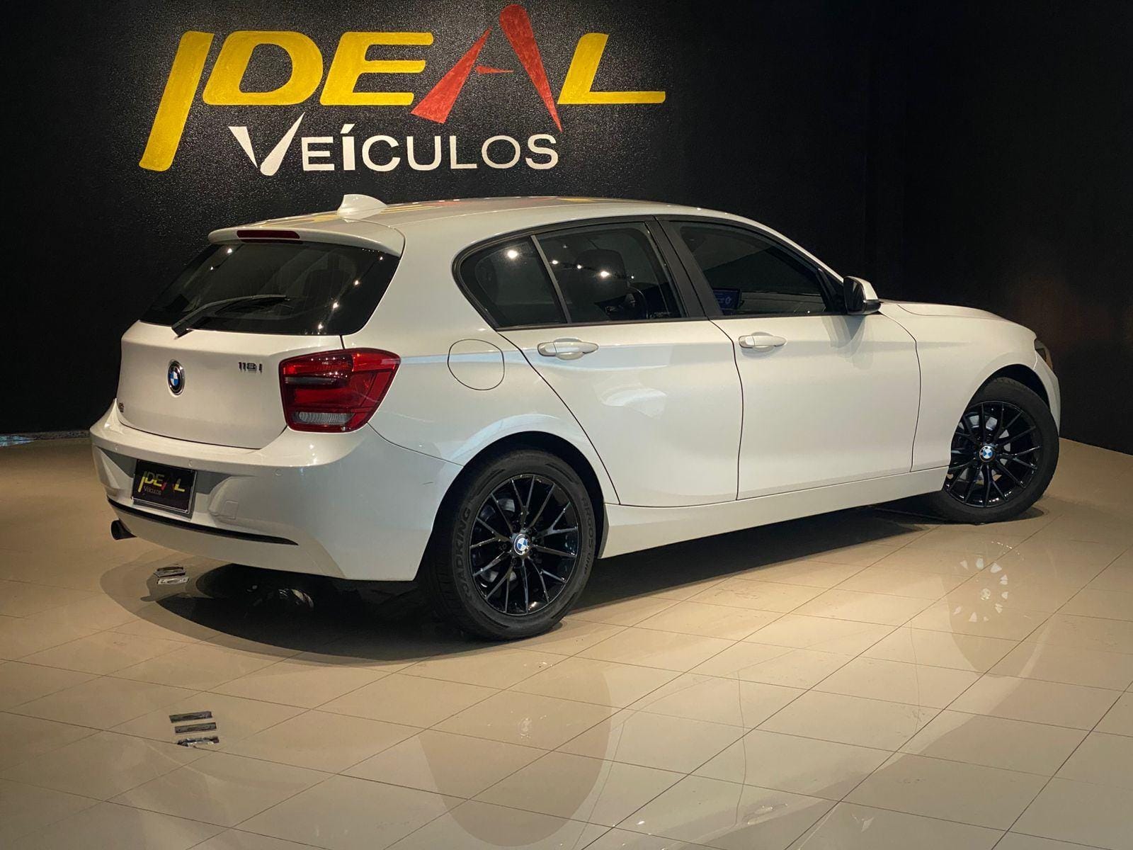 imagem-https://www.socarrao.com.br/sc-vehicle-images-prod/23209/1769988403752-7250538OR_1769457605_79_900.jpg
