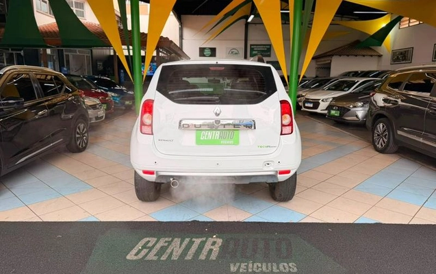 imagem-https://www.socarrao.com.br/sc-vehicle-images-prod/2324036/1789669659123-8198777_5_B_09d339bb37.jpeg