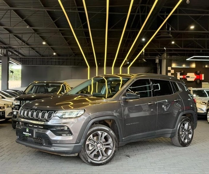 Jeep Compass 2025 Cinza — foto 1 de 3
