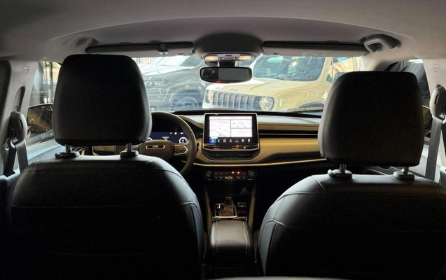 imagem-https://www.socarrao.com.br/sc-vehicle-images-prod/2324980/1787590633547-7981912_0_B_067b074a94.jpeg