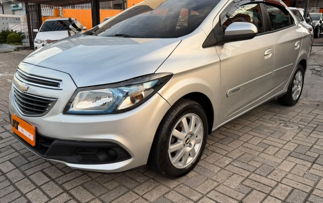 imagem-https://www.socarrao.com.br/sc-vehicle-images-prod/2324992/1782478388684-V2hhdHNBcHAgSW1hZ2UgMjAyNi0wNi0yNSBhdCAxNy4zNS40Ny5qcGVn.jpeg