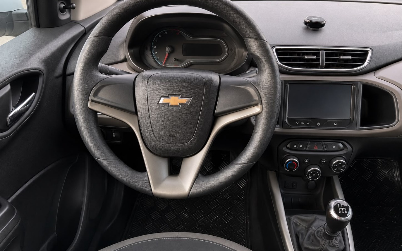 imagem-https://www.socarrao.com.br/sc-vehicle-images-prod/2324992/1782478389058-V2hhdHNBcHAgSW1hZ2UgMjAyNi0wNi0yNSBhdCAxNy4zNS40OCAoNCkuanBlZw.jpeg