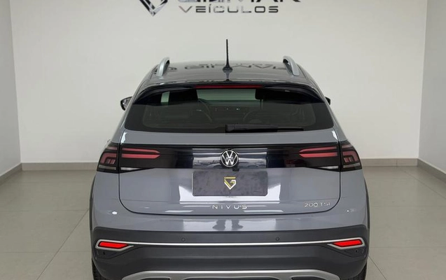 imagem-https://www.socarrao.com.br/sc-vehicle-images-prod/2325131/1784750796738-8223041_5_B_43e29c7e66.jpeg