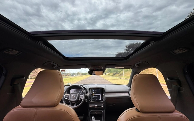 imagem-https://www.socarrao.com.br/sc-vehicle-images-prod/2325133/1782478779991-V2hhdHNBcHAgSW1hZ2UgMjAyNi0wNi0yNSBhdCAxMy4wNC4yMiAoMSkuanBlZw.jpeg