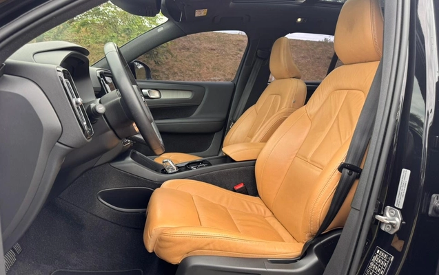 imagem-https://www.socarrao.com.br/sc-vehicle-images-prod/2325133/1782478780067-V2hhdHNBcHAgSW1hZ2UgMjAyNi0wNi0yNSBhdCAxMy4wNC4yMy5qcGVn.jpeg
