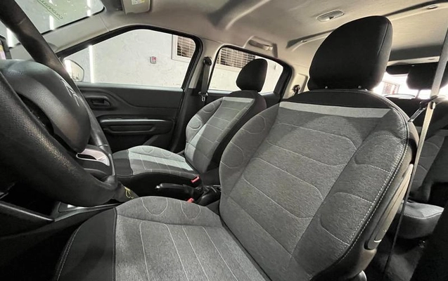 imagem-https://www.socarrao.com.br/sc-vehicle-images-prod/2325172/1789476728344-7910857_9_B_903a27cac1.jpeg