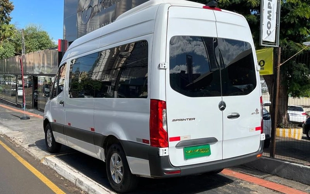 imagem-https://www.socarrao.com.br/sc-vehicle-images-prod/2325198/1785510338876-8126163_9_B_1cee0f66d1.jpeg