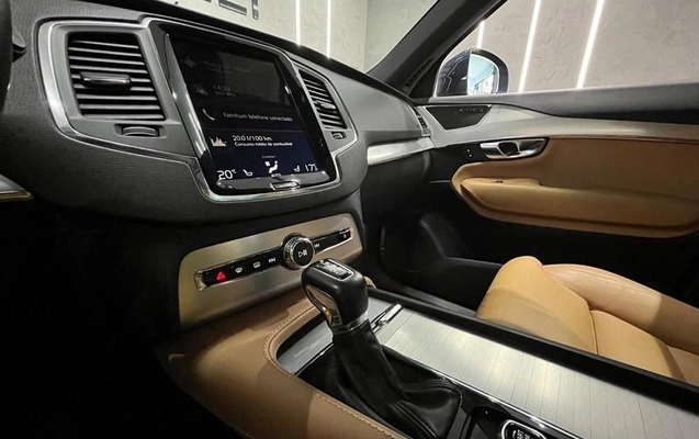 imagem-https://www.socarrao.com.br/sc-vehicle-images-prod/2325199/1788291483645-8128298_13_B_70e30a4574.jpeg