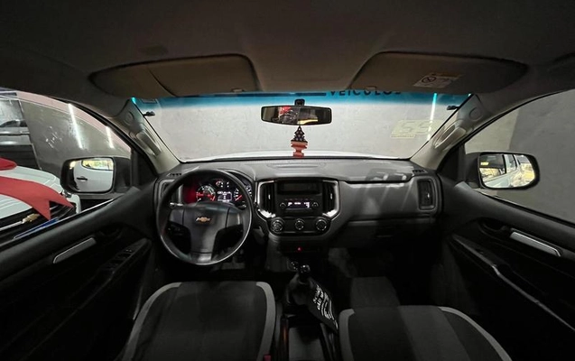 imagem-https://www.socarrao.com.br/sc-vehicle-images-prod/2325229/1787144654478-8216426_7_B_dc572a4f50.jpeg
