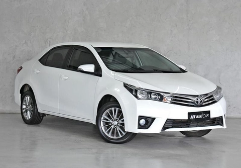 Toyota Corolla 2017 Branco — foto 1 de 3