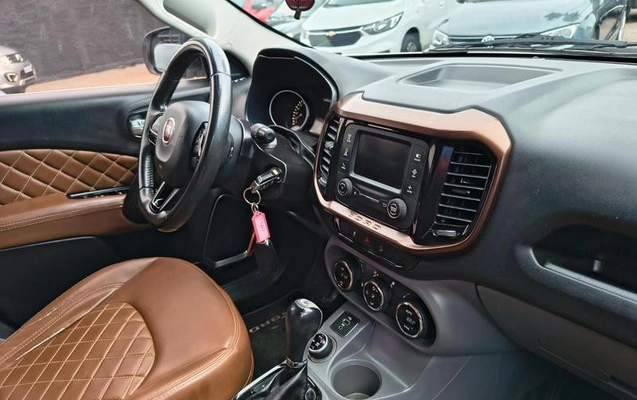 imagem-https://www.socarrao.com.br/sc-vehicle-images-prod/2326496/1787165291831-8220753_0_B_d99b1791d6.jpeg