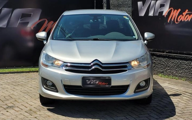 imagem-https://www.socarrao.com.br/sc-vehicle-images-prod/2326526/1786135255885-8222190_2_B_8bddc778b9.jpeg