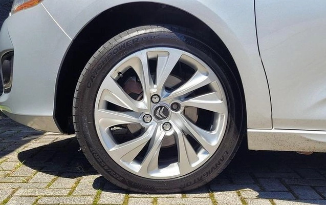 imagem-https://www.socarrao.com.br/sc-vehicle-images-prod/2326526/1786135255894-8222190_5_B_3882f8b799.jpeg