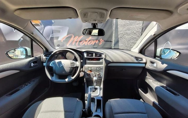 imagem-https://www.socarrao.com.br/sc-vehicle-images-prod/2326526/1786135255910-8222190_0_B_aa937c7bcb.jpeg