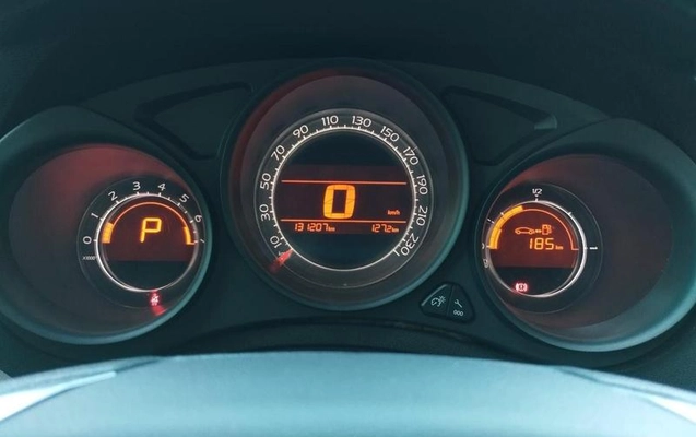 imagem-https://www.socarrao.com.br/sc-vehicle-images-prod/2326526/1786135255912-8222190_17_B_ab87f8d896.jpeg