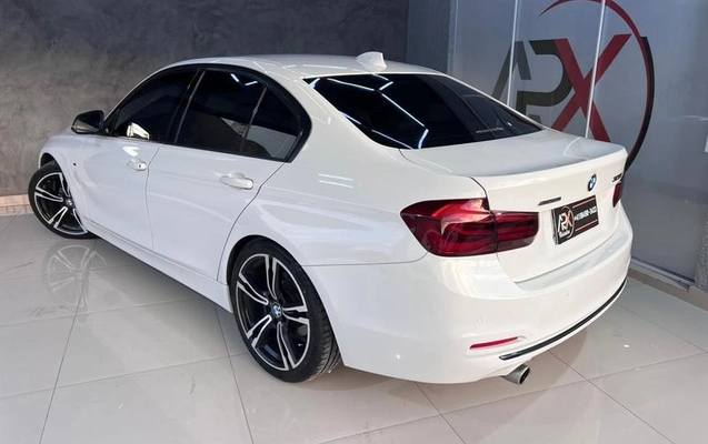 imagem-https://www.socarrao.com.br/sc-vehicle-images-prod/2326535/1787583162930-8222391_8_B_1e729550e6.jpeg