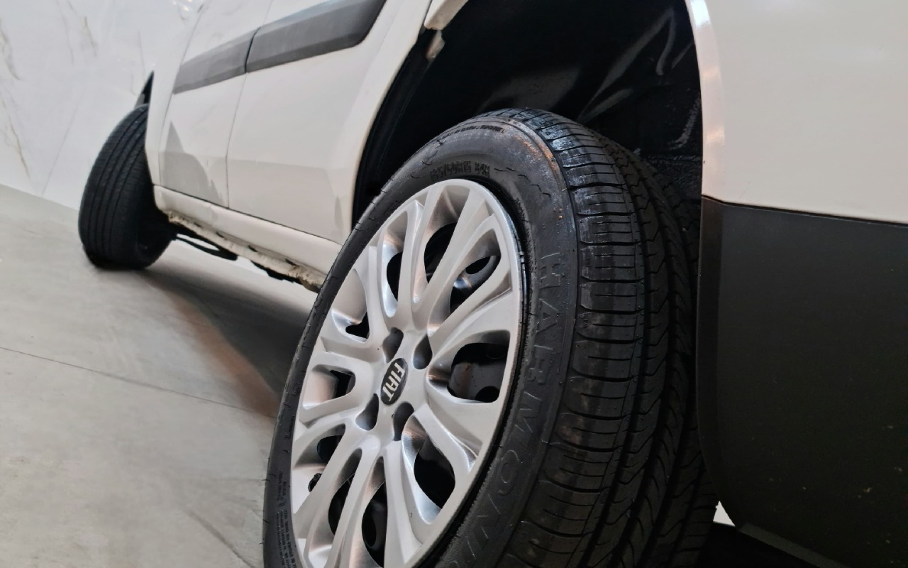 imagem-https://www.socarrao.com.br/sc-vehicle-images-prod/2326874/1782484273095-MTkuanBn.jpg