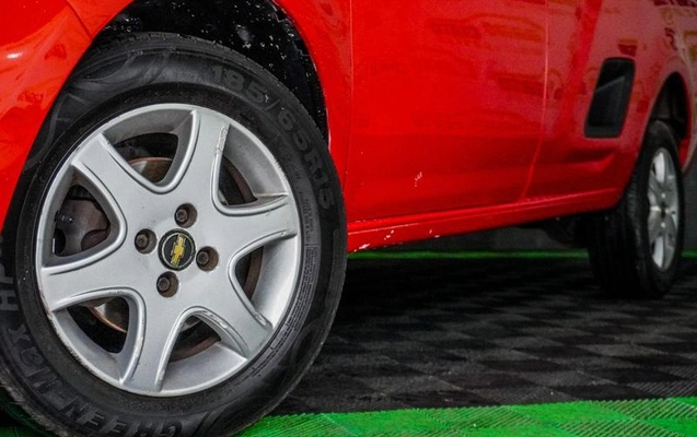 imagem-https://www.socarrao.com.br/sc-vehicle-images-prod/2327372/1789061985075-8200500_6_B_84639071ba.jpeg