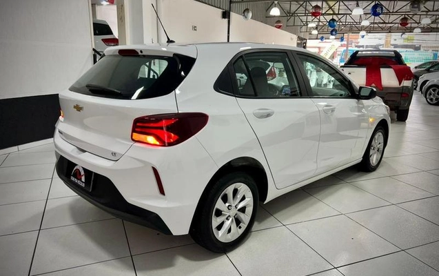 imagem-https://www.socarrao.com.br/sc-vehicle-images-prod/23275/1789472731953-7570067_4_B_d7acad7a72.jpeg